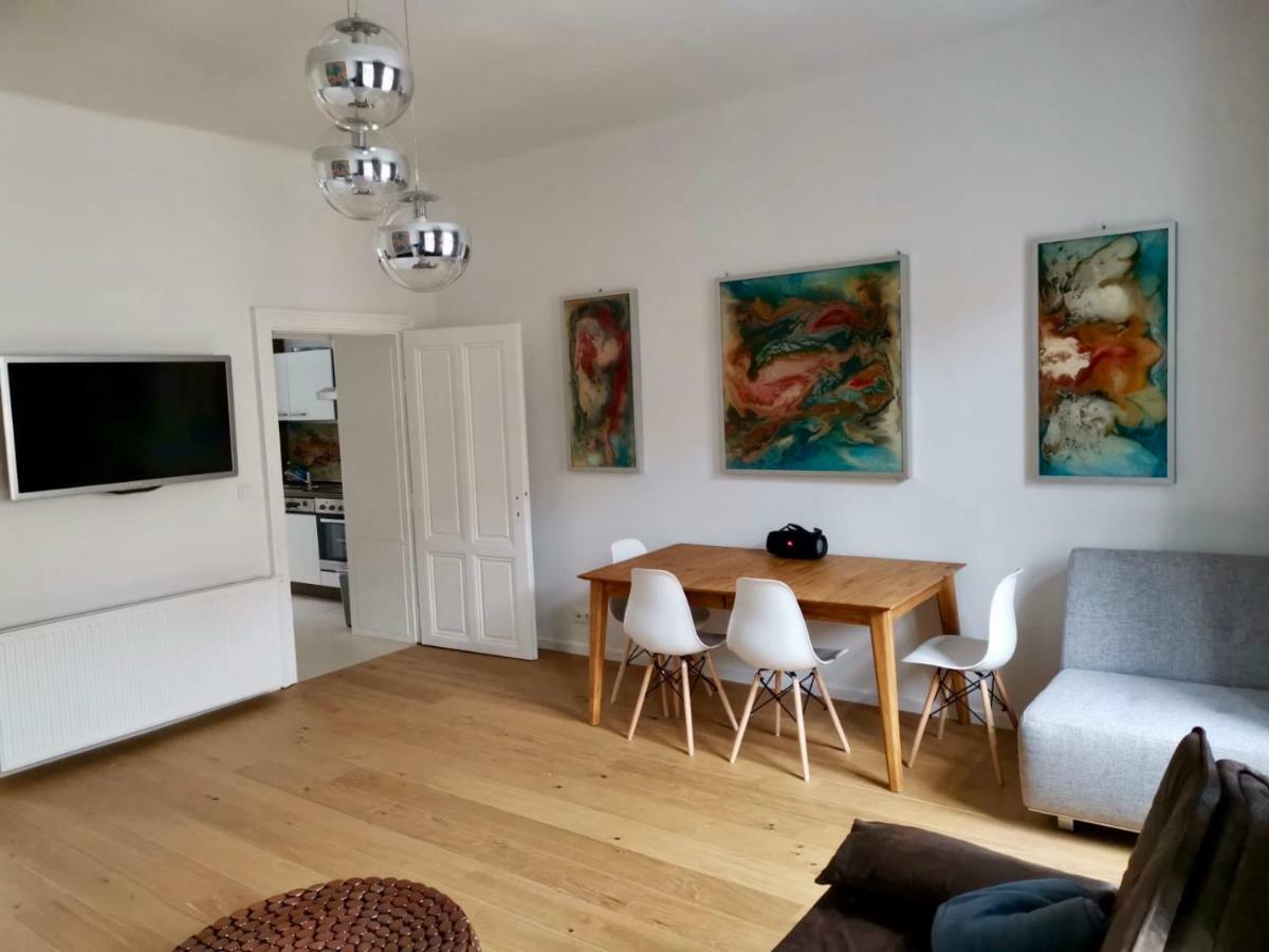 Atelier Lomani * Wiedeń